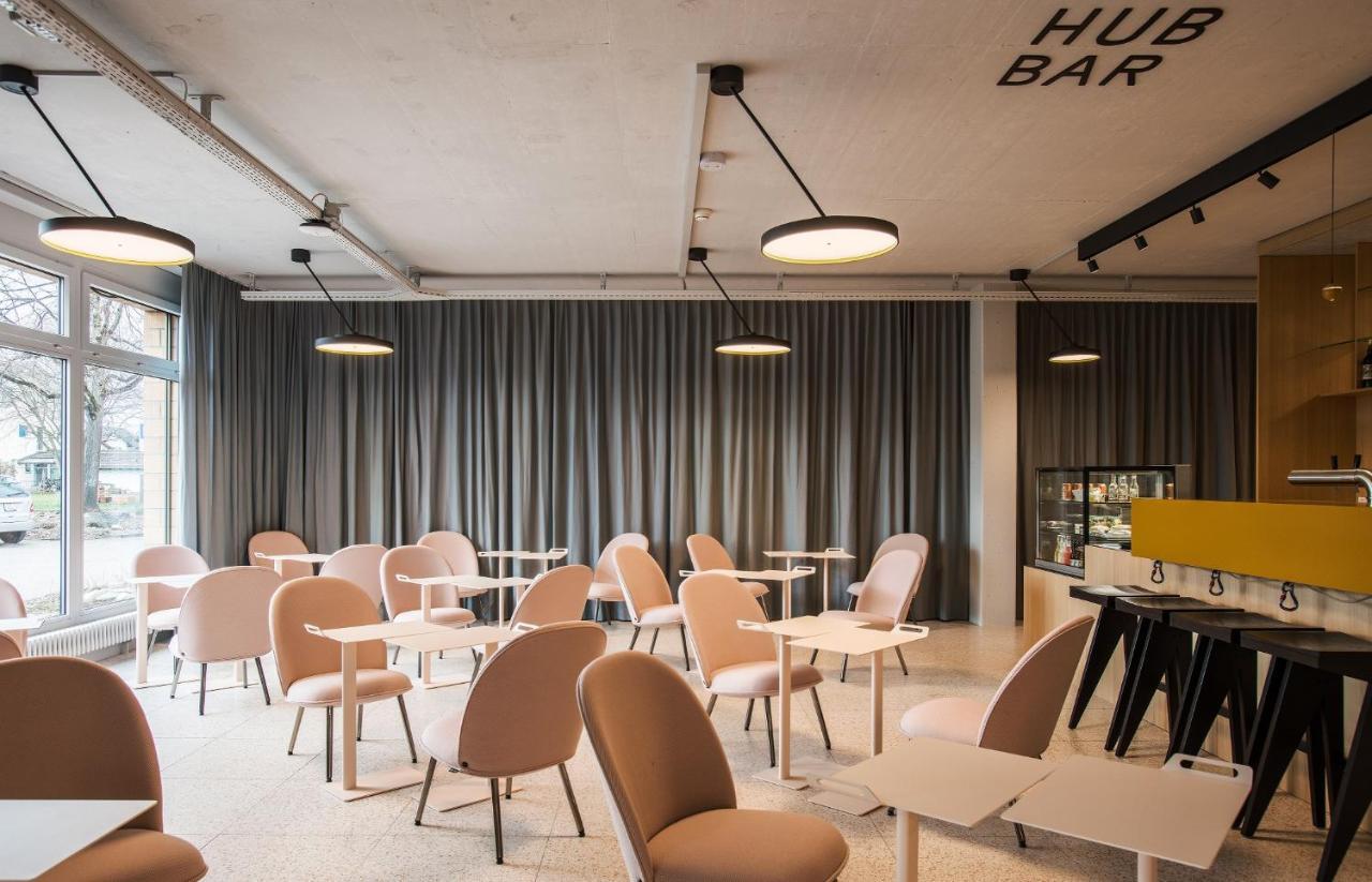 The Lab Capsule Hotel Thun Bagian luar foto